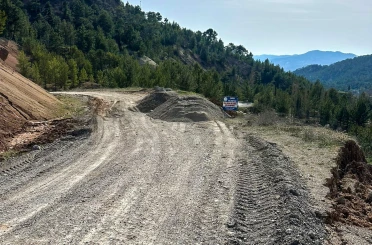 Çameli Belediyesinden aralıksız yol çalışması 