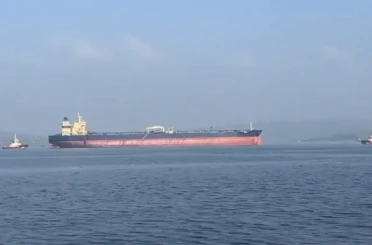 Çanakkale Boğazı’nda tanker makine arızası yaptı 