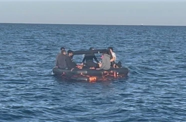 Çanakkale’de 23 kaçak göçmen kurtarıldı 