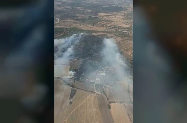 Çanakkale’de bozuk orman sahasında çıkan yangın kontrol altına alındı 