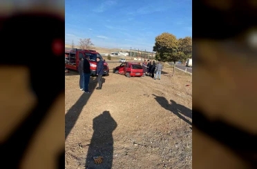 Çankırı’da hafif ticari araç ile otomobil çarpıştı: 1 ölü, 4 yaralı 