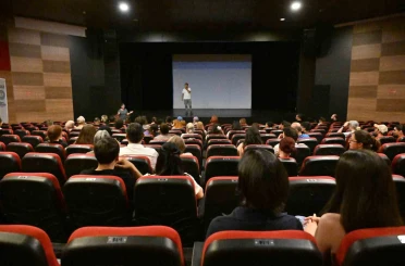 Cannes’ın ödüllü kısa filmleri Manisalı sinemaseverlerle buluştu 