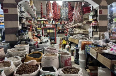 Çermik kuruyemiş pazarına yoğun ilgi 