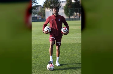 Chibuike Nwaiwu: "Trabzonspor’a gelerek doğru bir karar aldım" 