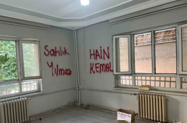CHP Batman İl Başkalığının tahrip edildiği ortaya çıktı 