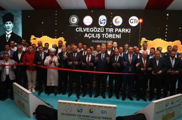 Cilvegözü’nde bin 200 tır kapasiteli tır parkının açılışı gerçekleştirildi 