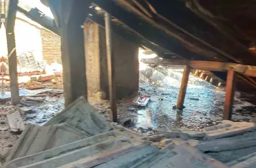 Çivril’de eski belediye binasında yangın çıktı

