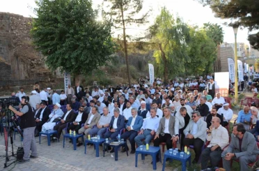 Cizre’de "Aşk ve İrfan Göklerinin Yıldızı: Melaye Ciziri" paneli düzenlendi 