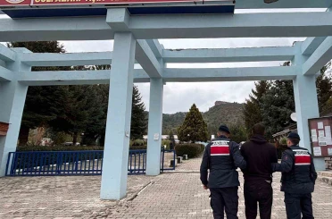 Çocuk istismarı suçundan aranan şahıs yakalandı 