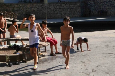 Çocuklar ’ekim’ dinlemedi, Anzele’nin yolunu tuttu 