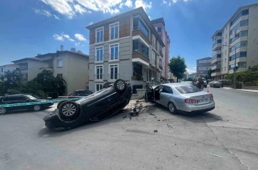 Çorum’da cip ile otomobil çarpıştı: 2 yaralı 