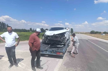 Çorum’da pikap ile otomobil çarpıştı: 2 yaralı 