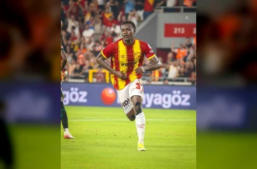 Coventry City, Anthony Dennis’e talip oldu 