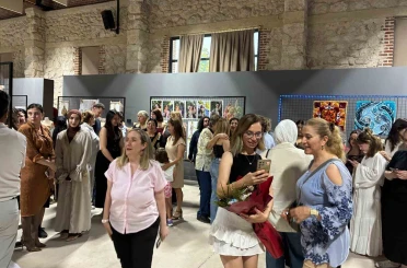 ÇÜ Tekstil ve Moda Tasarımı Bölümü öğrencilerinden mezuniyet sergisi 