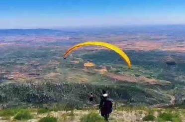 Cudi Dağı’nda gökyüzüne adrenalin yolculuğu 