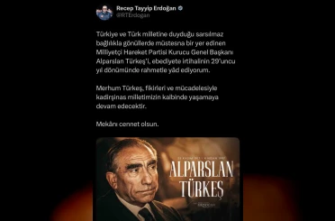 Cumhurbaşkanı Erdoğan, Alparslan Türkeş’i vefatının 29’uncu yıl dönümünde andı 