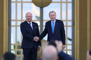 Cumhurbaşkanı Erdoğan, Avusturya Şansölyesi Christian Stocker’i törenle karşıladı 