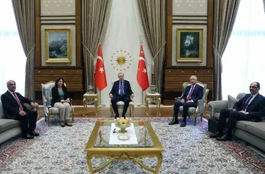 Cumhurbaşkanı Erdoğan DEM Parti heyetini kabul etti
