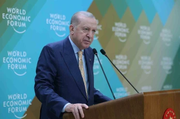 Cumhurbaşkanı Erdoğan: "Enerji piyasalarında üretim, bilişim, ulaşım ve ticaret ağlarının işleyişine kadar geniş bir alanda savaşın olumsuz etkilerini tüm dünya hissediyor" 