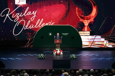 Cumhurbaşkanı Erdoğan: "Kritik ilaçları artık ülkemizde üreteceğiz" 