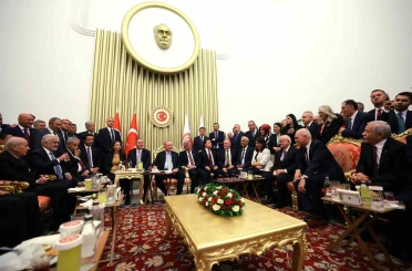 Cumhurbaşkanı Erdoğan, TBMM’de parti lideriyle buluştu 
