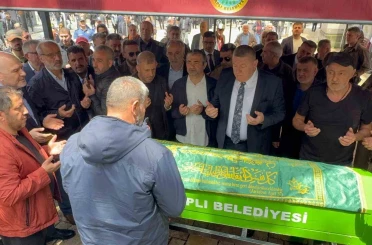 Cumhurbaşkanı Erdoğan’dan taziye telefonu, AK Parti eski MKYK üyesi son yolculuğuna uğurlandı 