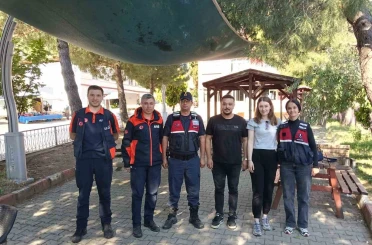Dağ yolunda kaybolan genç çift sağ olarak bulundu 