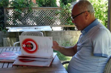 Darbecilerin üzerine ’Hepimiz kardeşiz’ diyerek koştu: "O gece canımızı değil, vatanımızı düşündük" 