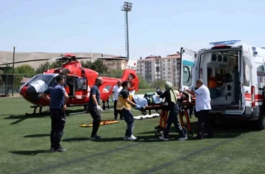 Darende’de yaralanan çocuk hava ambulansıyla Malatya’ya sevk edildi 