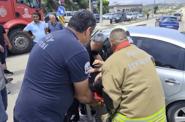 Defne’de kamyonla çarpışan otomobilin sürücüsü yaralandı 