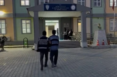 Defne’de yaralama suçundan aranan şahıs yakalandı 