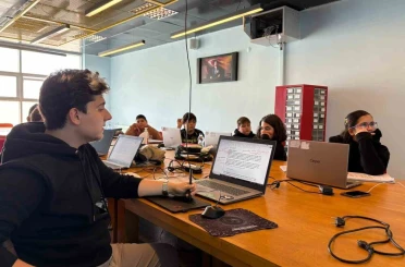 DENEYAP teknoloji atölyeleri Muğla’da geleceğin üretken nesillerini yetiştiriyor 