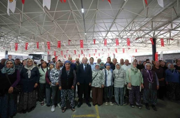 Denizli Büyükşehir 6 bin 317 yetiştiriciye yem desteği sağladı 