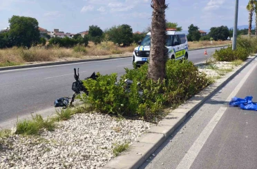 Denizli’de ağaca çarpan motosikletin sürücüsü ağır yaralandı 