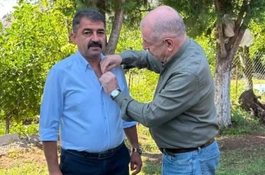 Denizli’de bir garip siyasi transfer hikayesi; "Rozeti birden göğsüme takıverdi 