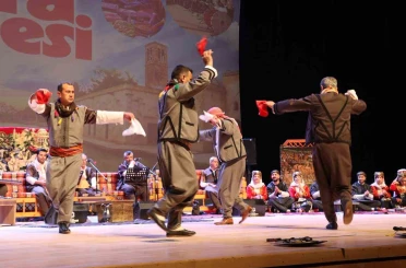 Denizli’de düzenlenen "Urfa Sıra Gecesi" ile kültürler buluştu 