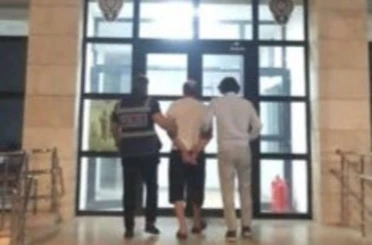 Denizli’de polisin operasyonlarında farklı suçlarla aranan 5 şüpheli yakalandı 