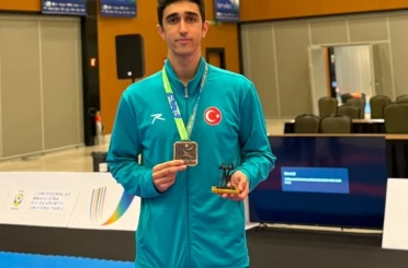 Denizlili Batuhan karate dünya üçüncüsü oldu 