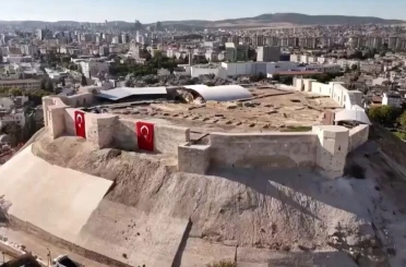 Depremde ağır hasar alan Gaziantep Kalesi’nin restorasyonu tamamlandı 