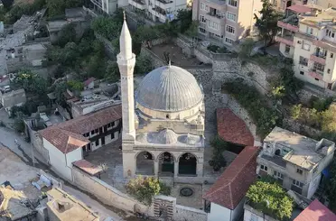 Depremde hasar alan 5 cami yeniden ibadete açılıyor
