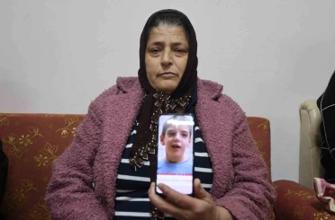 Depremle birlikte öksüz ve yetim kalan siyam ikizi kardeşleri 9 yaşında ölüm ayırdı 