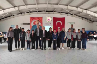 Dereceye giren öğrenciler ödüllerine kavuştu 