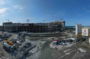 Dev sağlık tesisi hız kesmeden devam ediyor 