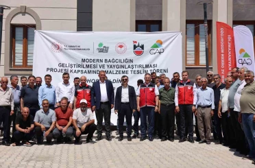 Dicle’de çiftçilere yüzde 50 hibeli tarım aletleri dağıtıldı 