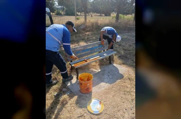 Didim’de park ve ortak kullanım alanlarında bakım seferberliği 