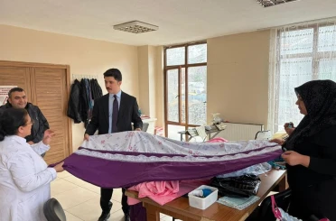 Digor Kaymakamı Ahmed Tayyib Kahraman’dan Halk Eğitimi Merkezi’ne ziyaret 