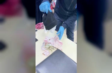 Dilencilik parasını çocuk bezine sakladılar 