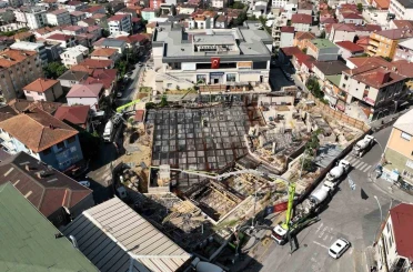 Dilovası Kent Meydanı inşaatında yeni aşama 
