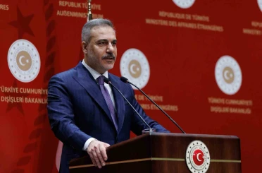 Dışişleri Bakanı Fidan: "Önümüzde hedefler; ’Gümrük Birliği Anlaşması’ nın güncellenmesi, ’Vize Serbestisi Anlaşması’ nın devreye girmesi" 