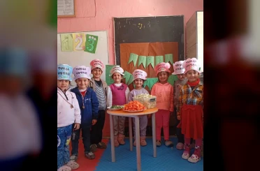 Diyadin’de minik ellerle turşu şenliği 